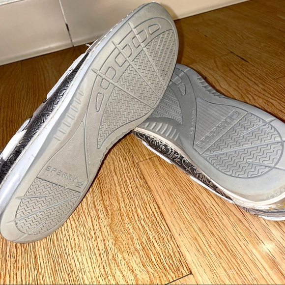 Sperry Shoes - Picture 7 of 10